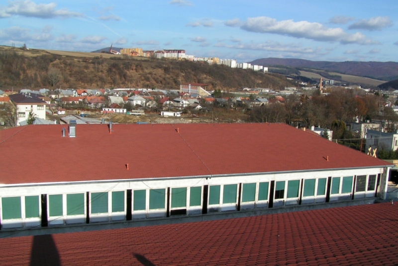 Superglass Bobrovka (10) Tehlovo červená - ZŠ Bardejov - Rekonštrukcia
