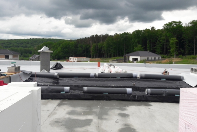 COSMOFIN GG plus(hydroizolačná strešná fólia PVC-P)-Zateplenie a hydroizolácia RD Malá Ida 2019