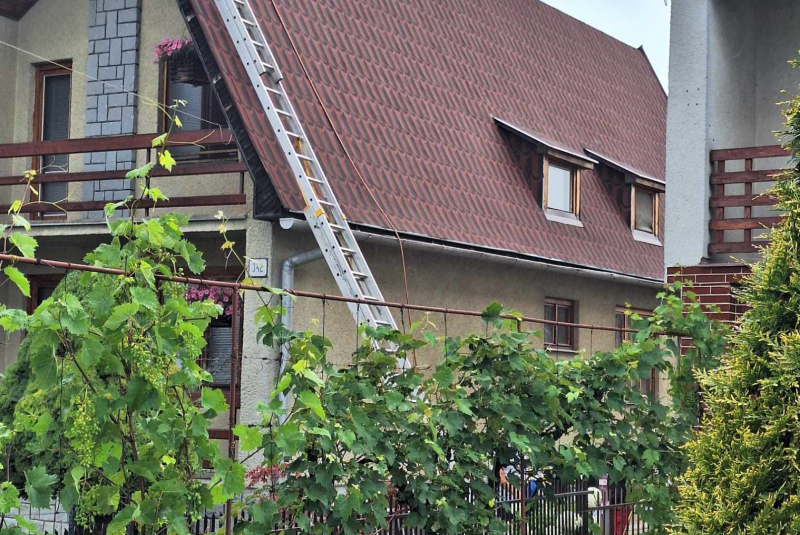 INDEX Mineral Design 3D, červeno/hnedá